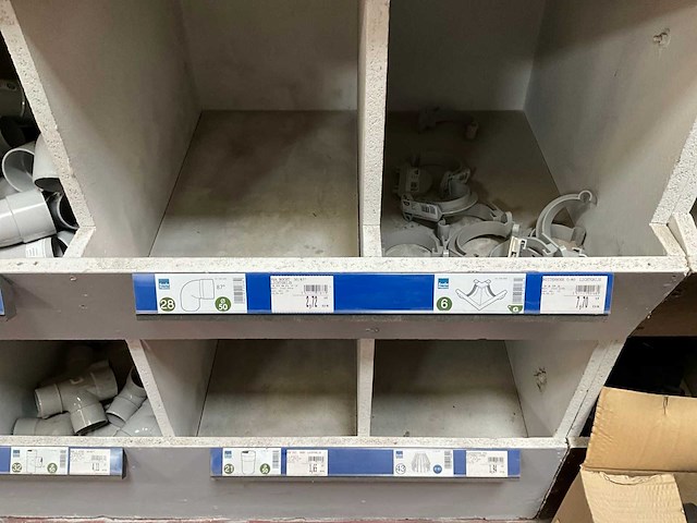 Scala dakgootonderdelen en kunststof bochten en verloopstukken - afbeelding 88 van  94