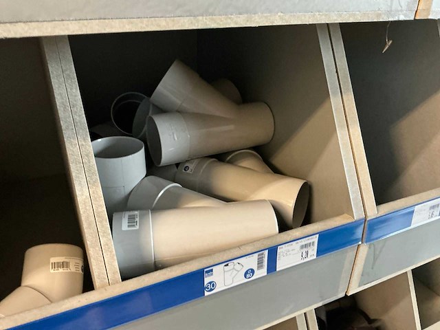 Scala grote partij pvc koppelstukken en verbindingsstukken - afbeelding 22 van  42