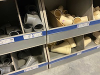 Scala grote partij pvc koppelstukken en verbindingsstukken - afbeelding 34 van  42