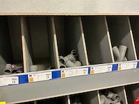 Scala grote partij pvc koppelstukken en verbindingsstukken - afbeelding 39 van  42