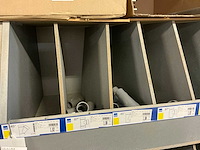 Scala grote partij pvc koppelstukken en verbindingsstukken - afbeelding 40 van  42