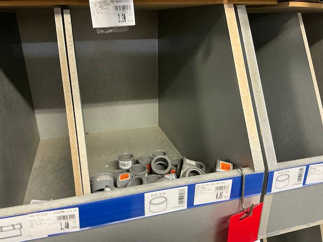 Scala grote partij pvc koppelstukken en verbindingsstukken - afbeelding 41 van  42