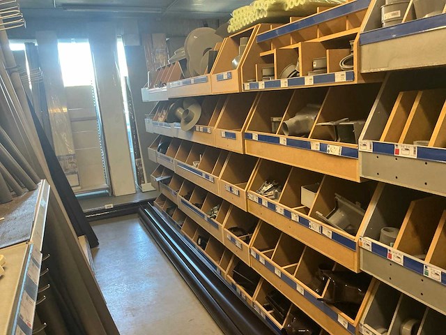 Scala partij dakgoten en toebehoren - afbeelding 1 van  41