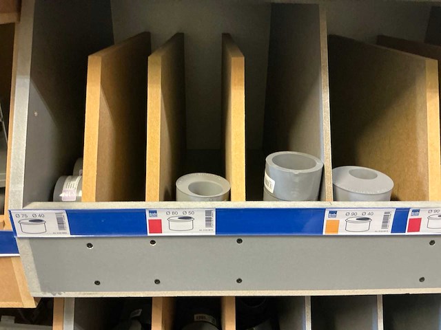 Scala partij sanitaire buizen en pvc onderdelen - afbeelding 17 van  22
