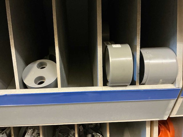 Scala partij sanitaire buizen en pvc onderdelen - afbeelding 20 van  22