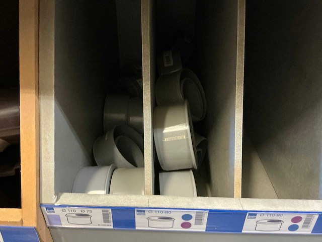 Scala partij sanitaire buizen en pvc onderdelen - afbeelding 21 van  22
