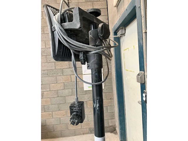 Scangrip dual 2 in 1 system bouwlamp op statief - afbeelding 3 van  6