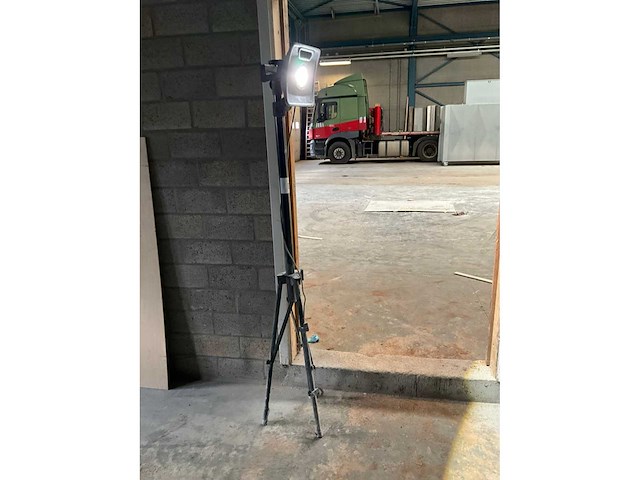 Scangrip dual 2 in 1 system bouwlamp op statief - afbeelding 5 van  6