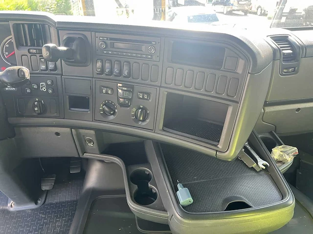 Scania - r410 - bedrijfswagen - afbeelding 30 van  39