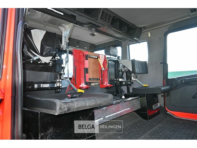 Scania brandweerwagen / vrachtwagen - afbeelding 2 van  29