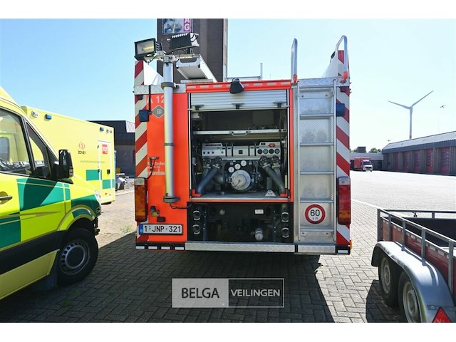 Scania brandweerwagen / vrachtwagen - afbeelding 19 van  29