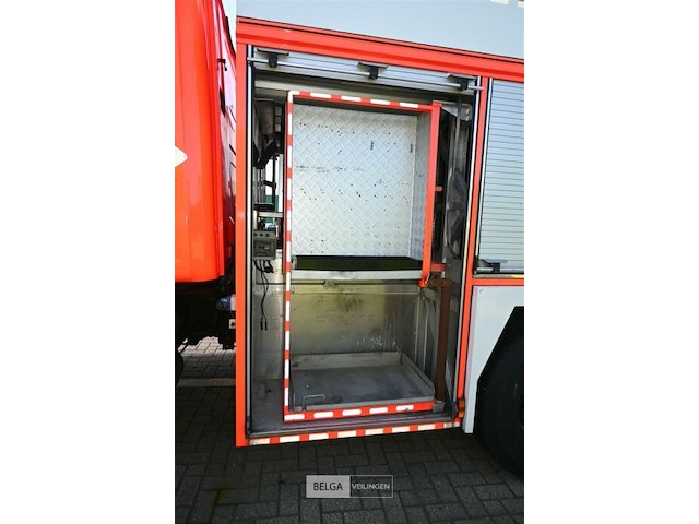Scania brandweerwagen / vrachtwagen - afbeelding 27 van  29