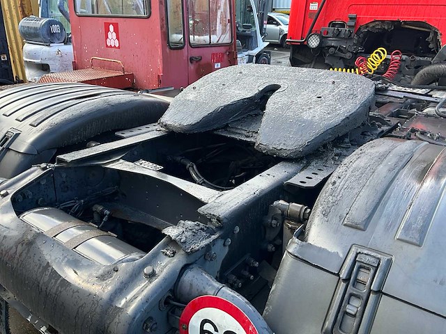 Scania p380 vrachtwagen trekker (74012-49) - afbeelding 4 van  5