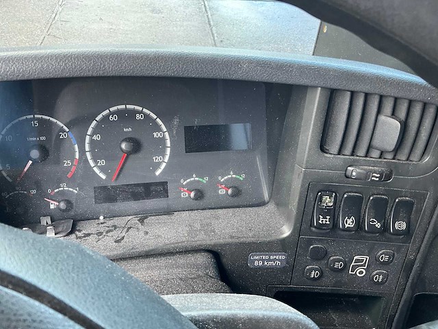 Scania p380 vrachtwagen trekker (74012-49) - afbeelding 5 van  5