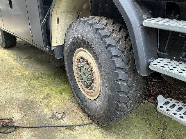 Scania p93 mk 4x4 40 expeditiecamper oldtimer - afbeelding 36 van  52