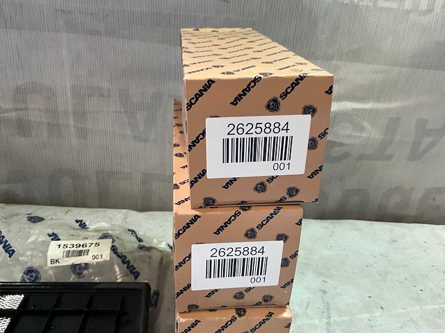 Scania stookoliefilter 2625884 (4x) en enige diversen - afbeelding 2 van  7