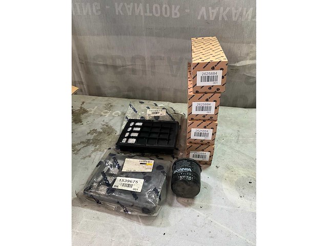 Scania stookoliefilter 2625884 (4x) en enige diversen - afbeelding 6 van  7