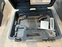 Schaafmachine bosch gho 26-82 d in pvc opbergkoffer - afbeelding 6 van  6