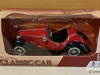 Schaal 1:32 - afbeelding 1 van  1