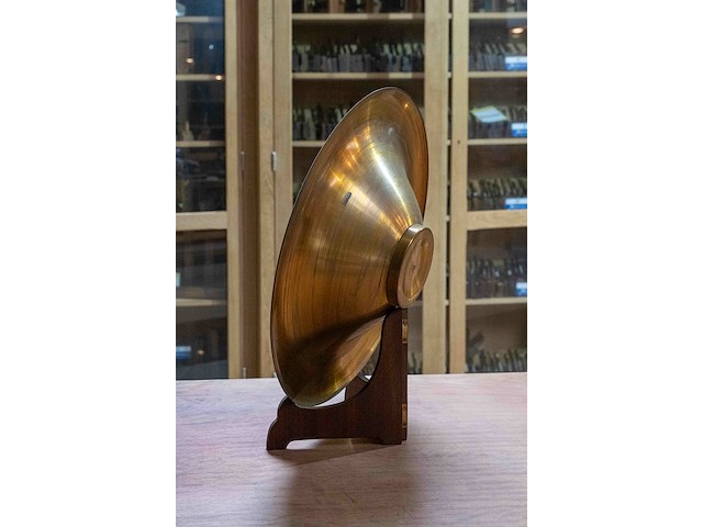 Schaal met houder - afbeelding 4 van  4