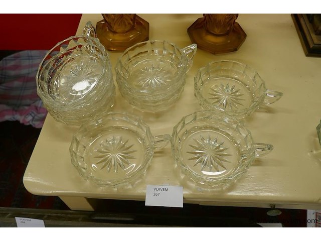 Schaaltjes met oor - afbeelding 1 van  1