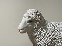Schaap staand h47cm x l60cm wit - afbeelding 1 van  1