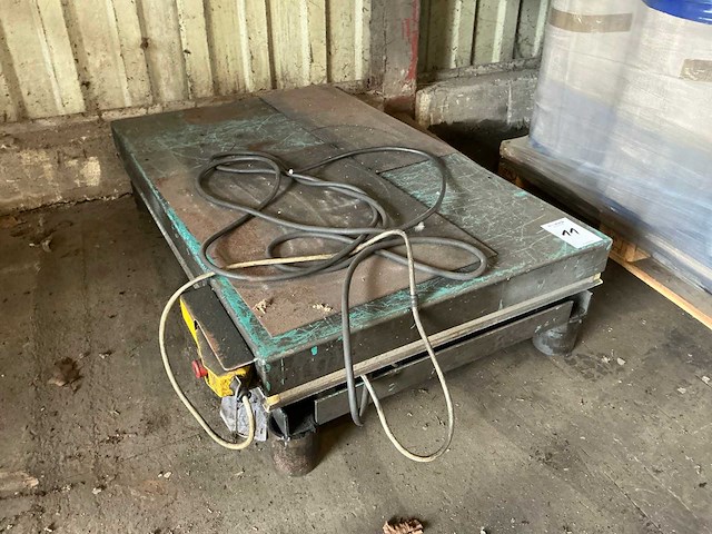 Schaarheftafel - afbeelding 1 van  4