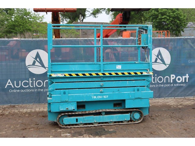 Schaarhoogwerker airman encl06 8m 2008 - afbeelding 1 van  1