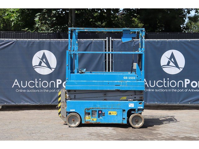 Schaarhoogwerker genie gs-1532 elektrisch 272kg 6.57m 2015 - afbeelding 1 van  1