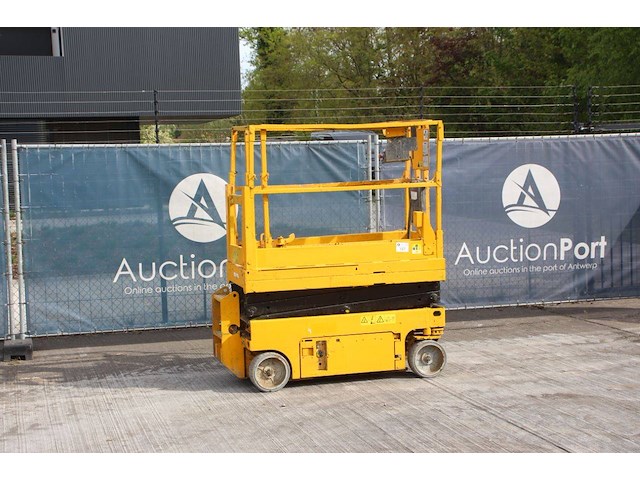 Schaarhoogwerker genie gs-1532 elektrisch 6.5m 2011 - afbeelding 1 van  1