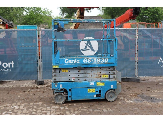 Schaarhoogwerker genie gs-1930 elektrisch 7.80m - afbeelding 1 van  1
