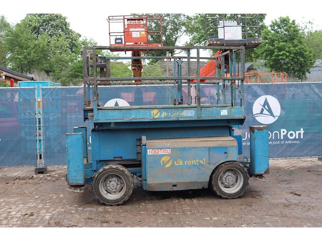Schaarhoogwerker genie gs-3268 diesel 11.75m 2006 - afbeelding 1 van  1