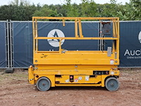 Schaarhoogwerker haulotte compact 8 elektrisch 350kg 8.2m