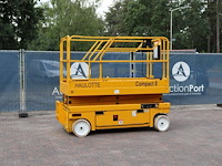 Schaarhoogwerker haulotte compact 8 elektrisch - afbeelding 1 van  1