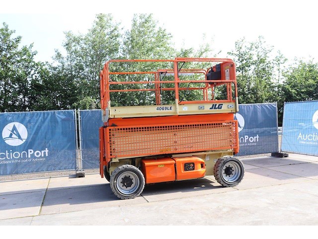 Schaarhoogwerker jlg 4069le elektrisch 290kg 14.19m 2010 - afbeelding 1 van  1