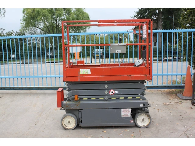 Schaarhoogwerker skyjack sj3219 elektrisch 2014 - afbeelding 1 van  1