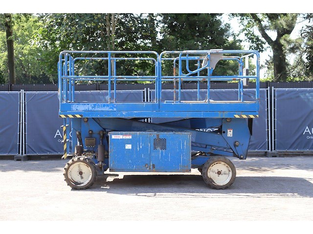 Schaarhoogwerker upright sl26sl diesel 680kg 9.93m - afbeelding 1 van  1