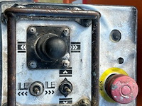 Schaarlift aichi op rups - afbeelding 8 van  22