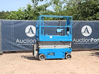 Schaarlift genie elektrisch - afbeelding 1 van  1