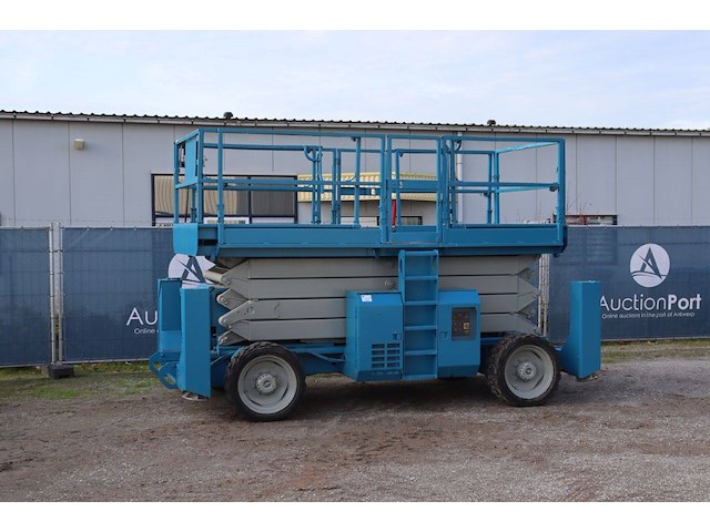 Schaarlift genie gs-4390 diesel 15.11m 2003 - afbeelding 1 van  1