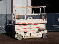 Schaarlift haulotte compact 12 elektrisch 11.75m 2014 - afbeelding 1 van  1