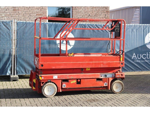 Schaarlift haulotte compact 8 elektrisch 2000 - afbeelding 1 van  1