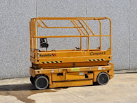 Schaarlift haulotte compact 8 elektrisch 8.2m