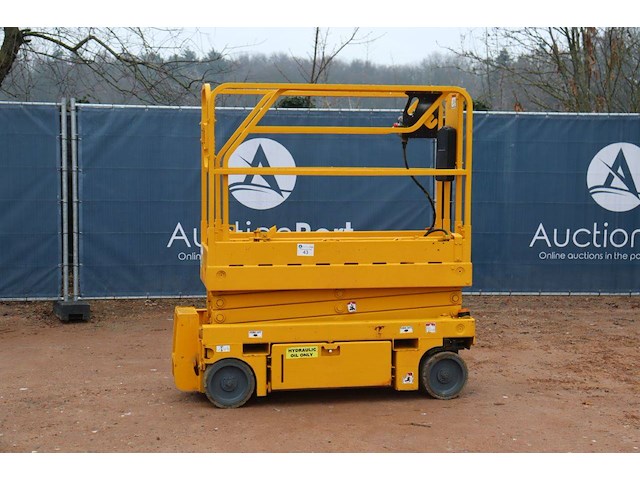 Schaarlift haulotte optilum 8 elektrisch 8m 2014 - afbeelding 1 van  1