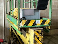 Schaarlift iteco 7.5m werkhoogte - afbeelding 4 van  11