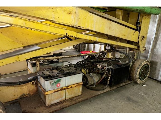 Schaarlift iteco 7.5m werkhoogte - afbeelding 5 van  11