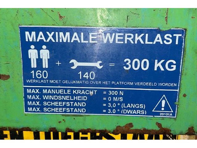 Schaarlift iteco 7.5m werkhoogte - afbeelding 10 van  11