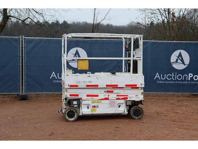 Schaarlift jlg 1930es elektrisch 7.8m - afbeelding 1 van  1