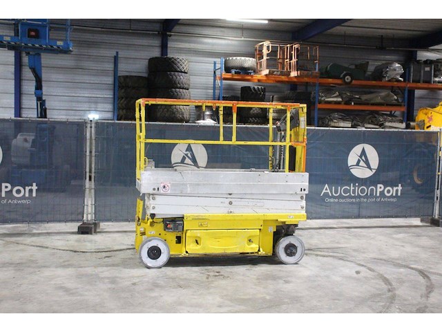 Schaarlift jlg 2030es elektrisch 8.10m 2010 - afbeelding 1 van  1