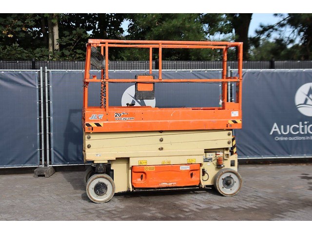 Schaarlift jlg 2032es elektrisch 8.1m 2015 - afbeelding 1 van  1